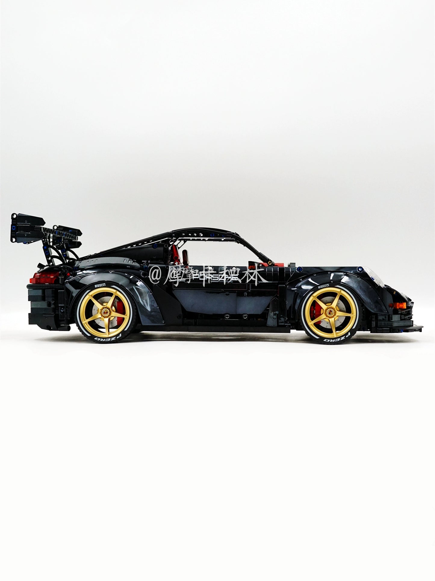 Porsche 911 GT2RS